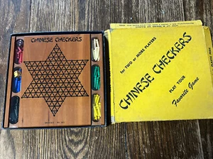 Vintage Chinese Checkers by Drueke Wood Board Plastic Pegs No 563 - Picture 1 of 5
