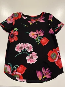 Ann Taylor Black Floral Short Sleeved Blouse Size S NWOT - Picture 1 of 5
