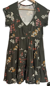 ***No Boundaries*** Women Olive Green Floral Dress size L (11-13) NWOT - Picture 1 of 5