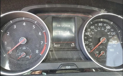 Golf GTI 2018-2021 OE velocímetro calibre panel 38 k millas Volkswagen Foto 1 de 4