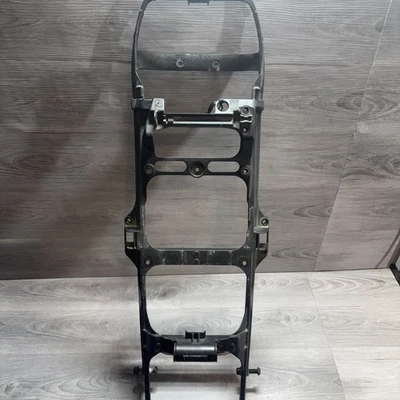 2003-2005 YAMAHA YZF R6 YZF-R6 REAR SUBFRAME BACK SUB FRAME + UNDERTRAY OEM - Image 1 of 4