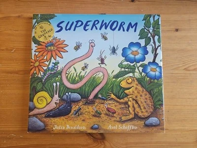 2012 Signed First Edition Julia Donaldson Superworm First Printing Foto 1 de 4