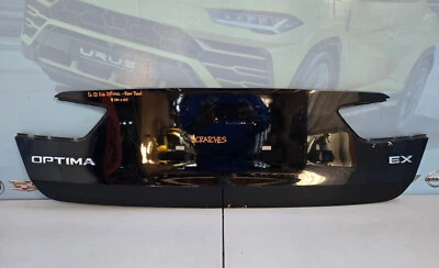 KIA OPTIMA 2016 2017 2018 2019 2020 TAPA DEL MALETERO TRASERO PANEL CUBIERTA MOLDEADA FABRICANTE DE EQUIPOS ORIGINALES USADO Foto 1 de 4