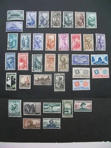 Timbres Italie Italia Lot  1950 - 1951 neuf * / obl C: 163  € - Picture 1 of 2