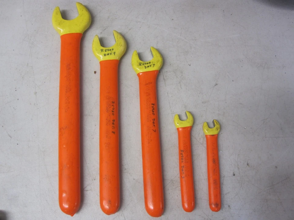 Lot of 5 Cementex Insulated Open End Wrench Set 7/16in - 1-1/16in - Image 1 of 4