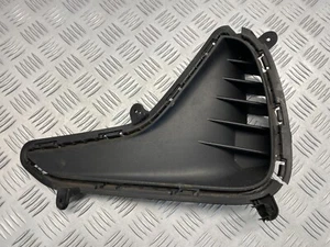 GRIGLIA PARAURTI INFERIORE LATO PASSEGGERO ANTERIORE SINISTRO HYUNDAI I10 2018 OEM 86523-B9500 - Foto 1 di 7