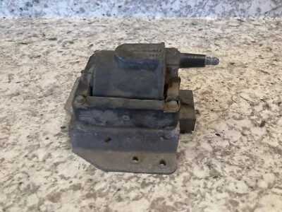 Ford Bronco II 1988 bobina de encendido Ranger 2,9 L V6  Foto 1 de 4