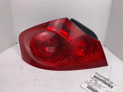 Задний фонарь в сборе со стороны водителя для Infiniti G37 2009-2013 годов выпуска - Изображение 1 из 3