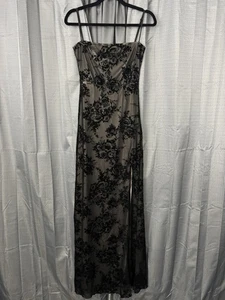 NWT Dolls Kill Widow Velvet Burnout Maxi Slit Dress Womens S Black Floral Gothic - Picture 1 of 14