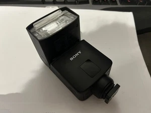 Sony Flash HVL-F32M Flash - VGC - Picture 1 of 8