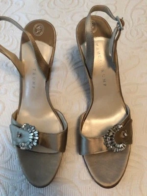 Сандалии-слинги на высоком каблуке Ivanka Trump, шампанское со стразами, 9,5 М новые без коробки - Изображение 1 из 4