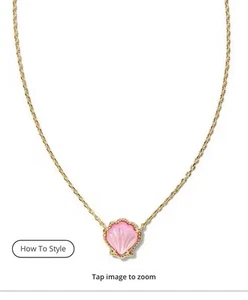 ✨Kendra Scott Blush Pink Mother Of Pearl Brynne Gold Shell Seashell Necklace New - Picture 1 of 1