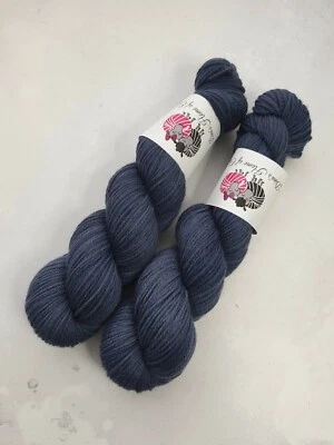 Corriedale DK Gewicht Garn, 100 g, BLUED STEEL - Bild 1 von 4