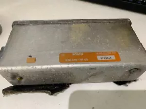 Porsche 968 ABS ECU 928 618 118 00 - Picture 1 of 6