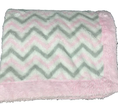 Bananafish Gris Rosa Blanco Chevron Zig Zag Rayas Bebé Manta Gruesa Foto 1 de 2
