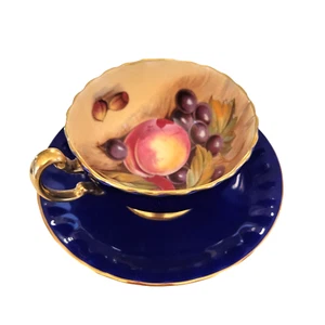 Tazza da tè e piattino Aynsley Orchard oro blu cobalto oro interno Inghilterra - Foto 1 di 11