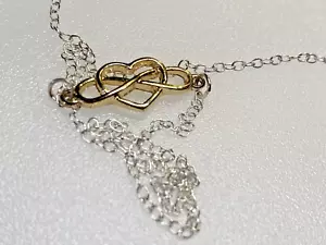 Vintage Sterling Silver Pendant Necklace 925 Gold on Silver Heart 2.15g - Picture 1 of 5