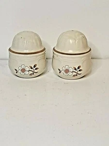 Vintage Hearthstone Covington Idlewild Decor Salt and Pepper Shakers  - Picture 1 of 5