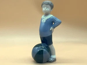Vintage Royal Copenhagen Porcelain, Denmark Boy with ball figurine. 3542. - Picture 1 of 8