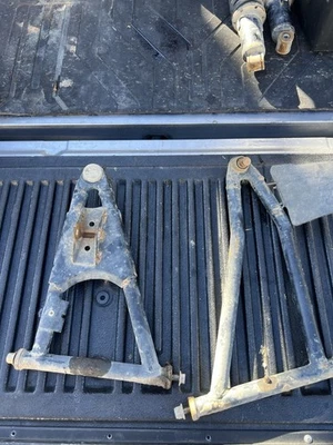 Передние рычаги со стороны водителя 08–10 Polaris Rzr 800 A - Изображение 1 из 2