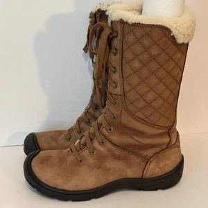 Stivali da neve Keen da donna in pelle crestata butte foderati marroni trapuntati 6,5 shearling - Foto 1 di 10