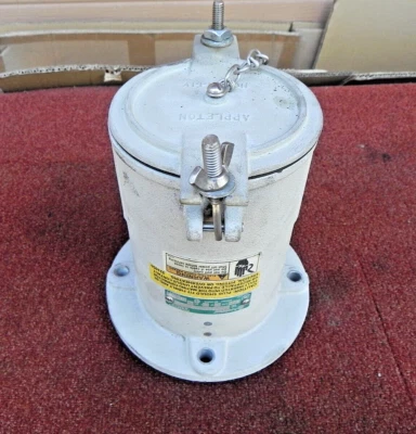 APPLETON AR20044RS 200 ANP-4 WIRE-600 VOLT 4P POWERTITE RECEPTACLE - Image 1 of 4