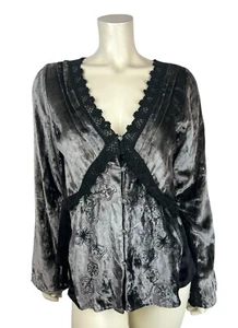 Age of Love Nataya Velvet Embroidered Top Size M Lace Vneck Boho Peasant Floral - Picture 1 of 11