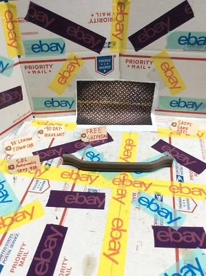 1981 1982 1983 1984 1985 1986 1987 1988 1989 LINCOLN TOWN CAR DRIVER DOOR HANDLE - Image 1 of 4