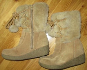 Xhilaration 2 Faux Fur Suede Leather Mid Zip Fashion Winter Wedge Boots GPO Cond - Picture 1 of 5