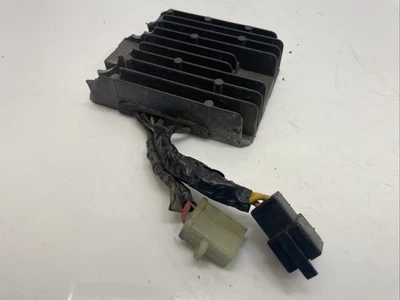 ♻️ Rectificador regulador de voltaje Suzuki Sv 650 S 1999 - 2002 ♻️ Foto 1 de 4