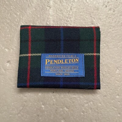 Pendleton Woolen Mills Tartan Plaid Photo Card Wallet Promo Limited NEW - Image 1 of 4