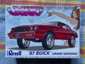 Americano Coches de Época 1987 Buick Grand National Gnx Donks Modelo 1:25New JP - Imagen 1 de 20