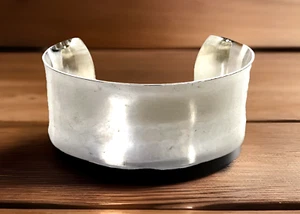 Vintage 28.35 gram Sterling Silver 925 Cuff Bracelet, 1-1/8 inch Wide - Picture 1 of 17