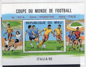 SOCCER W/CUP, ITALY 1990, YV # BL 276, MNH - Picture 1 of 1