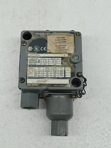 ALLEN BRADLEY 836T-T253J SER. A PRESSURE CONTROL - Picture 1 of 7