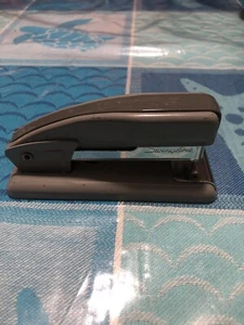 Vintage Swingline Hefter Nr. 99 grau - Bild 1 von 3