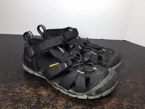 Keen Seacamp II Youth Size 1 Black Water Shoe Sandals 1020690 Shoes - Picture 1 of 8