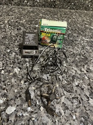 Trisonic TS-503B Universal 300ma AC/DC 6 Outputs Adaptor  3V 4.5V 6V 7.5V 9V 12V - Image 1 of 4