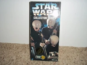 1997 KENNER STAR WARS COLLECTOR SERIES CANTINA BAND TEDN 27953 - Bild 1 von 7