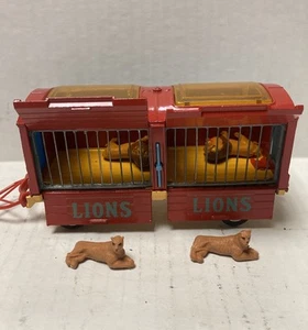 RARE Corgi Chipperfields Circus Major Lion Animal Cage Trailer W 4 Lions VTG EUC - Picture 1 of 15