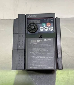 Mitsubishi FR-D720-1.5K Wechselrichter getestet aus Japan - Bild 1 von 6