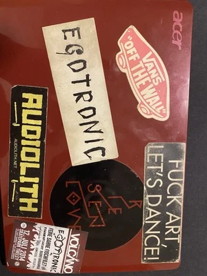 Laptop  - Bild 1 von 2