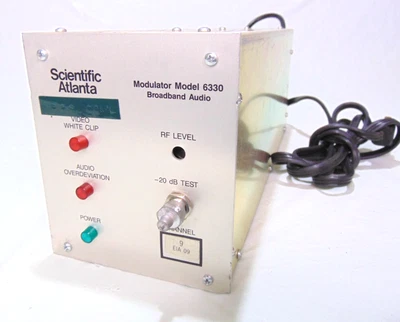 Modulador Scientific Atlanta 6330 canal de audio de banda ancha 9 EIA 09 enciende Foto 1 de 4