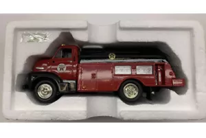 1:34 Scale First Gear 1953 Ford C-600 W/Tanker Texaco Star Enterprise 18-2168. - Picture 1 of 10