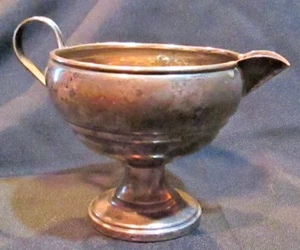 Antigua crema de pedestal de plata esterlina "Fisher" con marca de corona, "F" y escudo - Imagen 1 de 5