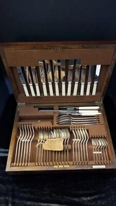 Elkington, John Lewis of London Silverplate Cutlery Set, Antique Original Box. - Picture 1 of 17