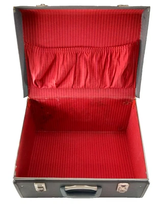 Husqvarna Viking ¡ESTUCHE DE ALMACENAMIENTO DE TRANSPORTE para todas las máquinas de coser de la serie 6000! Foto 1 de 4