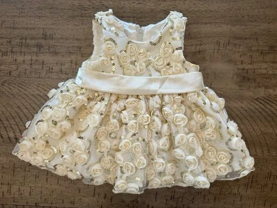 Vestido 6 Meses Princesa Americana Bebé Niña Floral Lentejuelas Crema y Dorado / T162 Foto 1 de 4