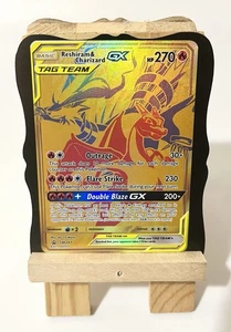 Tarjeta promocional Pokemon Sun & Moon Tag Team SM247 Reshiram & Charizard GX - Imagen 1 de 2