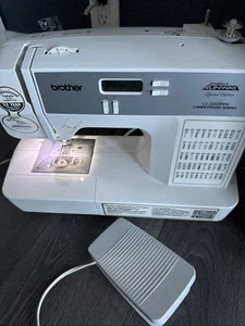 BROTHER CE-5000PRW Project Runway Computerized Sewing Machine - Picture 1 of 16